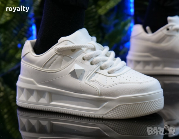 Дамски маратонки Valentino Garavani , снимка 2 - Маратонки - 51643973