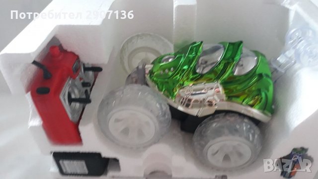 ДЖИП С ДИСТАНЦИОННО УПРАВЛЕНИЕ И ЗАРЯДНИ БАТЕРИИ ,движи се във всички посоки исе върти , снимка 2 - Коли, камиони, мотори, писти - 35114148