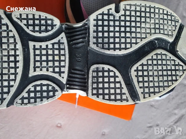 Дамски маратонки, снимка 5 - Маратонки - 50675374