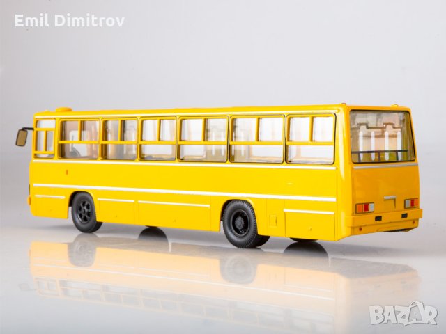 Умален модел на автобус Ikarus-260, в мащаб 1:43, снимка 2 - Колекции - 34843387