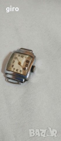 Стар руски дамски механичен часовник Чайка, снимка 1