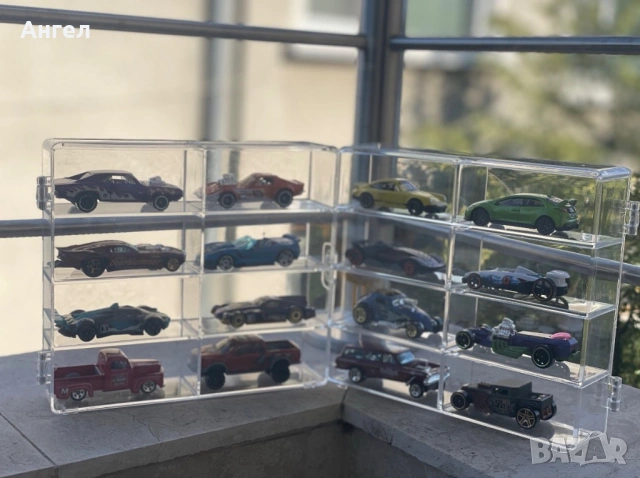Hot Wheels Витринка за 8 бр. Колички