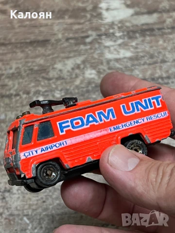 Метална количка - vintage Matchbox Command Vehicle Foam Unit, specifically the "City Airport"