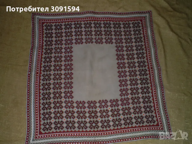 Ръчно бродирана ленена покривка за маса каре, снимка 2 - Други ценни предмети - 49441018