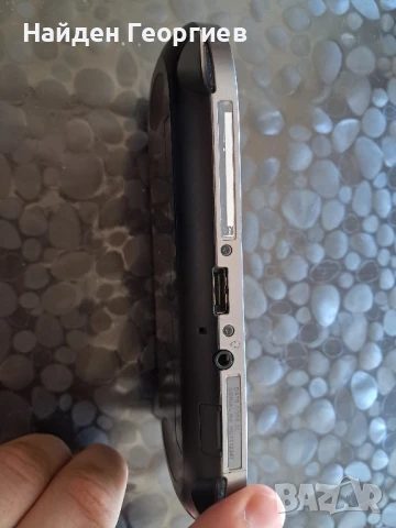 psvita хакната с карта памет 64 гб и 20 игри в самата конзола , снимка 5 - PlayStation конзоли - 50891317