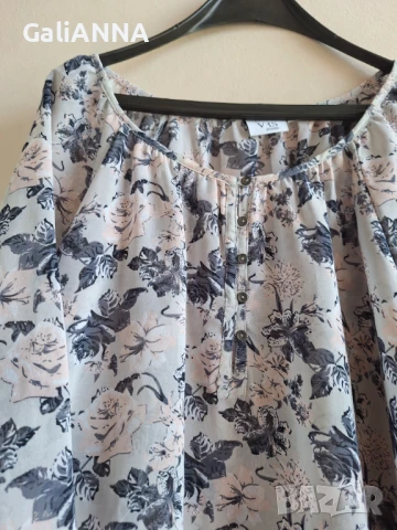 СТРАХОТНА ТУНИКА В НЕЖНИ ЦВЕТОВЕ 3XL-4XL, снимка 2 - Туники - 50839785