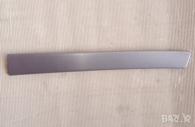 лайсна врата- предна дясна Audi A6 c5