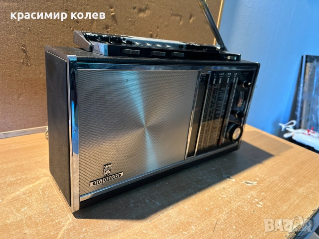 радиоприемник "Grundig Satellit Transistor 6000/6001", снимка 3 - Радиокасетофони, транзистори - 53259202