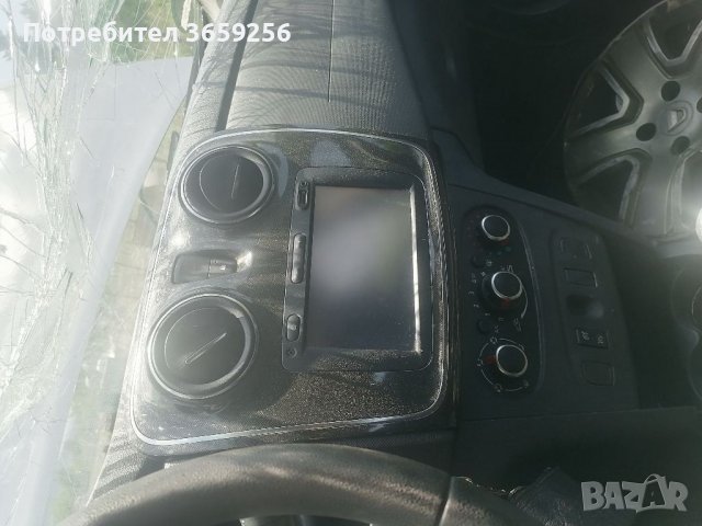 Дачия сандеро 1.5 90к дизел, снимка 6 - Автомобили и джипове - 39886166