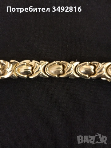 Красива златна гривна