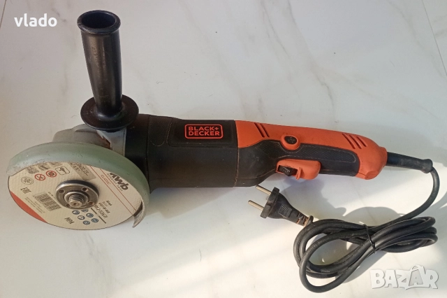 Ъглошлайф Black & Decker 1200 вата, снимка 2 - Други инструменти - 52228111