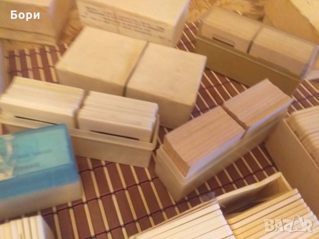 Нови цветни диапозитиви пластмасова рамка, снимка 4 - Плейъри, домашно кино, прожектори - 28068758