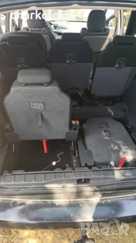 Продавам пежо 5008 1.6турбо на части , снимка 10 - Автомобили и джипове - 52917366