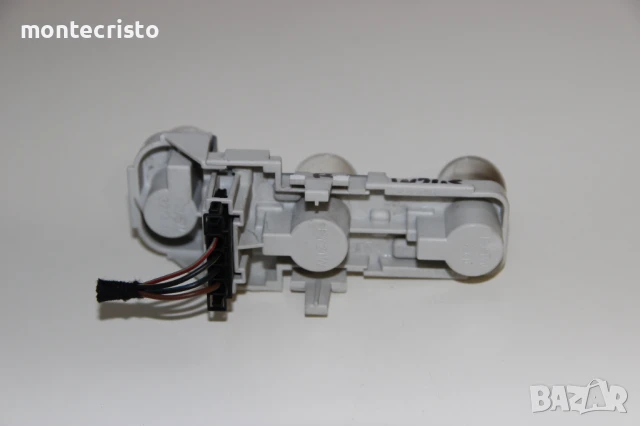 Дясна платка стоп Mercedes W245 B-Class (2005-2011г.) десен ламподържач A1698200377, снимка 2 - Части - 51294601