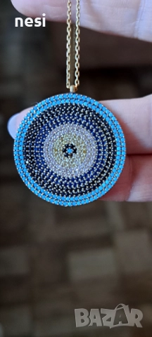 Колие с медальон