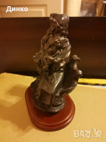 Порцеланова фигурка 22см., снимка 4 - Антикварни и старинни предмети - 44119604