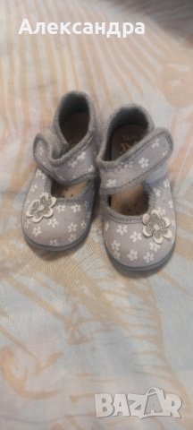 Пролетни обувки, снимка 1 - Детски обувки - 40466851
