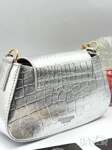 чанти versace , снимка 4 - Чанти - 51395452