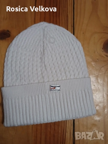 Зимни маркови шапки , снимка 10 - Шапки - 53512660