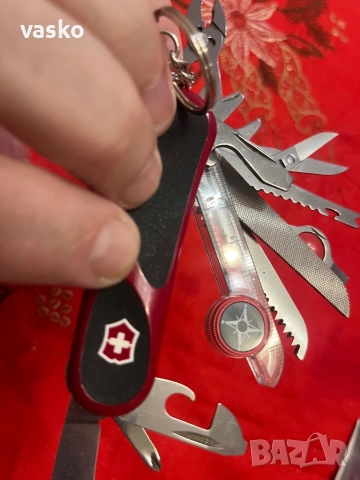 Victorinox-мн.иструменти,компас,г.ключ, снимка 12 - Ножове - 52907804