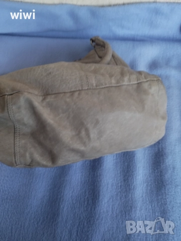 Чанта естествена кожа Axeldavid., снимка 5 - Чанти - 52037480