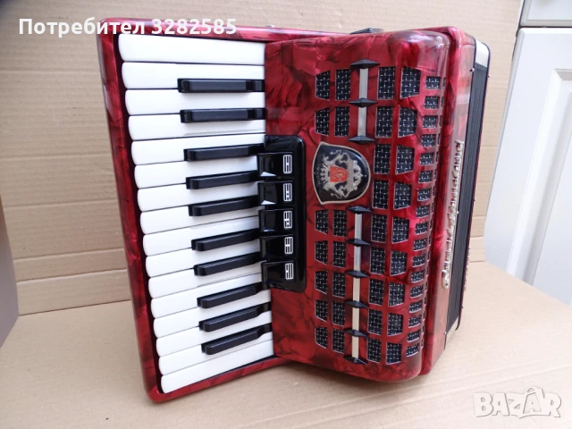 Акордеон Роял Стандард Метеор 40 баса – НОВ !, снимка 1
