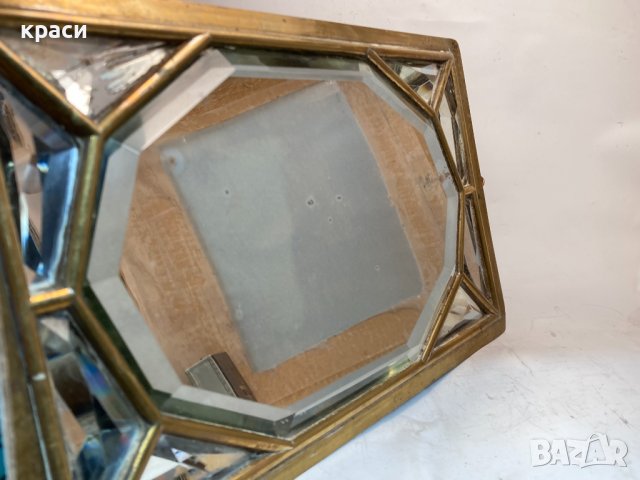 Старо стенно огледало с бронзова рамка и фасет на огледалата, снимка 3 - Антикварни и старинни предмети - 42962381