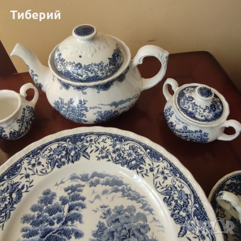 Порцеланов сервиз за чай/чинии плитки Royal Tudor Ware, снимка 13 - Сервизи - 52162533