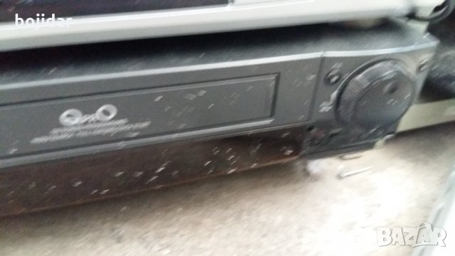 Видео рекордер SAMSUNG. Перфектен външен вид, снимка 2 - Плейъри, домашно кино, прожектори - 33148025