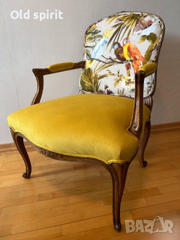 Двойка антикварни кресла ТРОПИКАНА в стил Луи XV, обновени с жизнерадостни папагали, снимка 7 - Антикварни и старинни предмети - 43356269