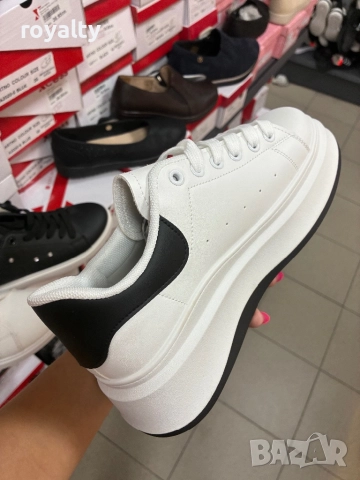 Дамски стилни маратонки🔥, снимка 3 - Маратонки - 51723340