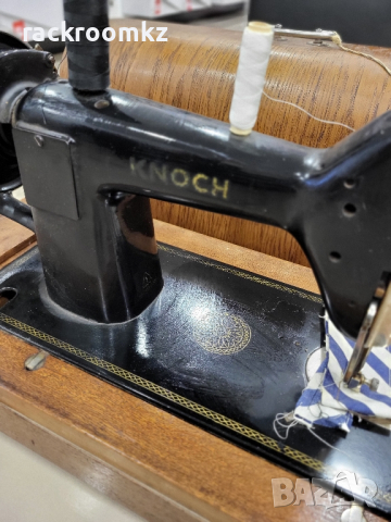 Ръчна шевна машина Knoch добро състояние, снимка 2 - Антикварни и старинни предмети - 44844011