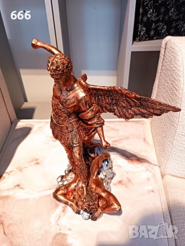 статуетка , снимка 2 - Статуетки - 43454366