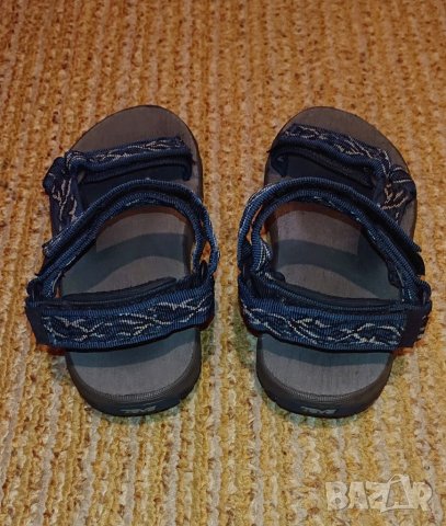 Teva, снимка 4 - Детски сандали и чехли - 40291385