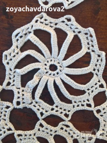 2 БР. ЕДНАКВИ КАРЕТА ПЛЕТЕНИ НА ЕДНА КУКА. НОВИ!, снимка 2 - Декорация за дома - 35188388