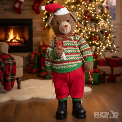 Коледно плюшено мече с пуловер и шапка – топъл акцент за празничен уют у дома, снимка 2 - Други стоки за дома - 52134262