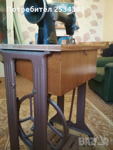 Руска шевна машина Union , снимка 3 - Антикварни и старинни предмети - 32501464