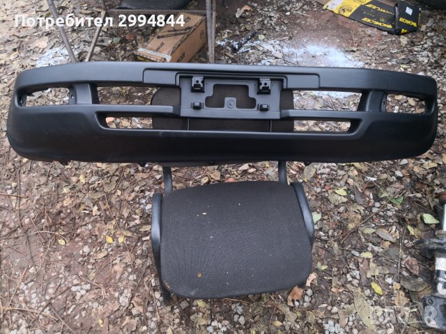 Предна броня тойота раф4 96 2000г.