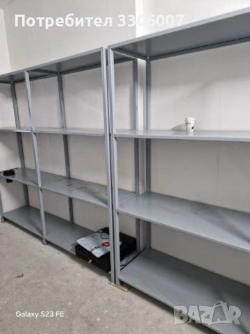 Метален стелаж, снимка 3 - Стелажи и щандове - 50728285