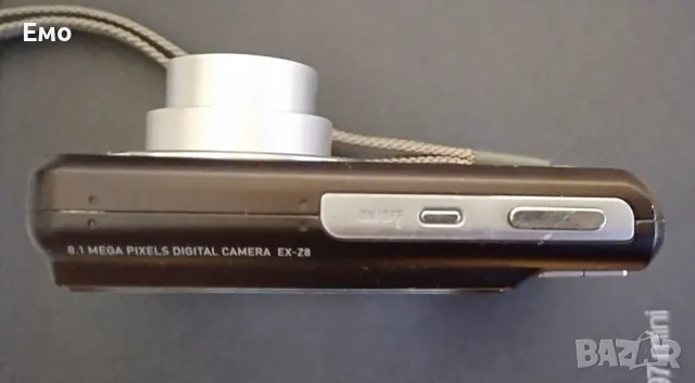 Casio Exilim EX-Z8, снимка 4 - Фотоапарати - 49147196