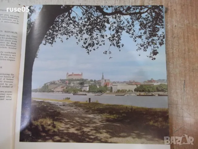 Книга "BRATISLAVA - Anton Orlik" - 144 стр., снимка 4 - Специализирана литература - 48090435