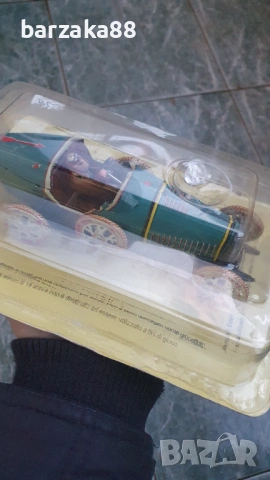 Ламаринена Играчка с кутия и ключе, снимка 4 - Колекции - 53258017