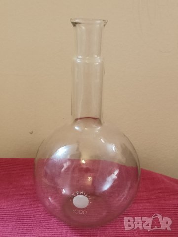 Лабораторна стъклария,термоустойчива колба 1 литър. , снимка 1