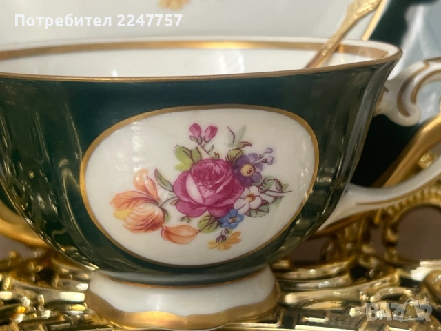 Порцеланов сет за кафе, снимка 2 - Антикварни и старинни предмети - 53137726