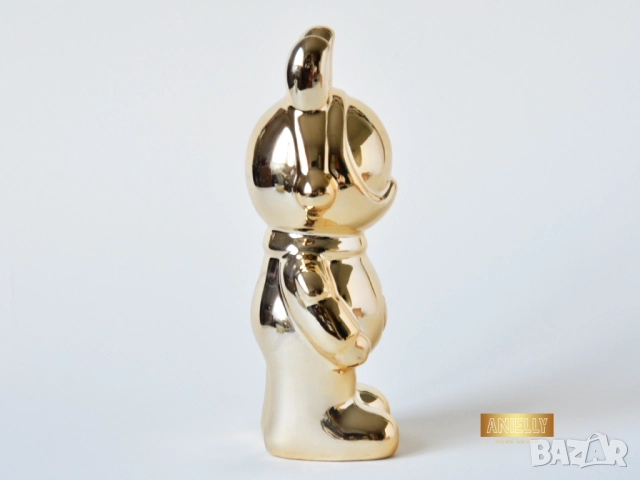Декоративна Фигура за Украса За Дома / Златна Статуетка Заек Космонавт / Подарък за Нов Дом, снимка 4 - Статуетки - 52398618