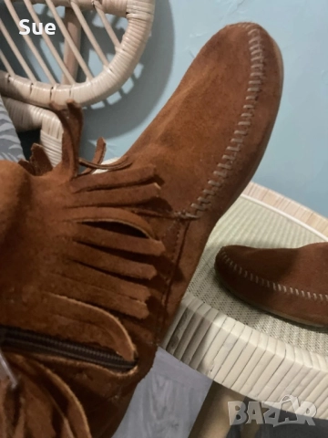 Индиански боти Minnetonka 35 естествена кожа, снимка 4 - Дамски боти - 51926242