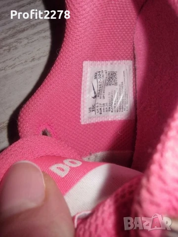 Детски маратонки Nike, снимка 2 - Детски маратонки - 51123241