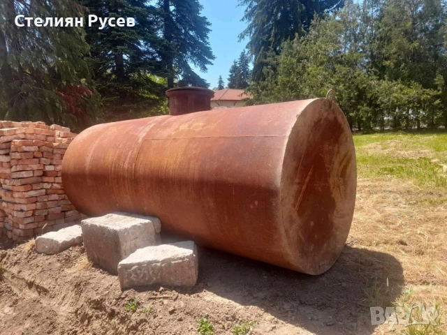 4 тона метална цистерна за вода цена 1700 лв или 869,20 евро 303см дължина , Ф130 см 4 тона вместимо