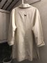 Стилен тренчкот актуален млечен цвят, снимка 7