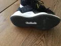 Оригинални детски маратонки Adidas, размер US 4, снимка 4